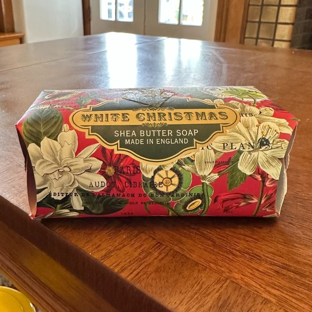 Michael Design Works White Christmas Shea Butter Soap - Picture 9 of 10